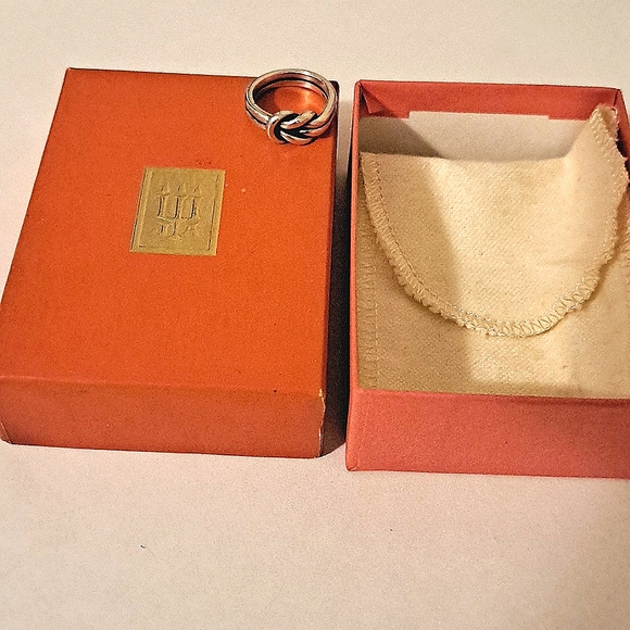 James Avery Retired Lovers Knot 925 Sterling Silver Ring - Picture 1 of 7